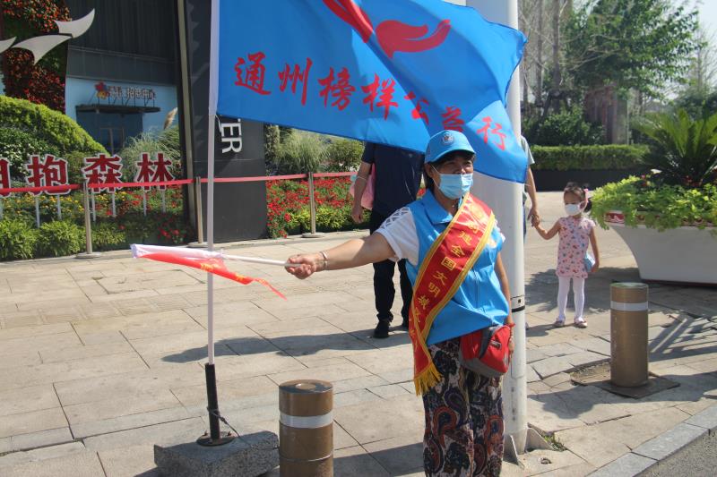 <strong>大鸡巴操骚逼视频网址导航</strong>